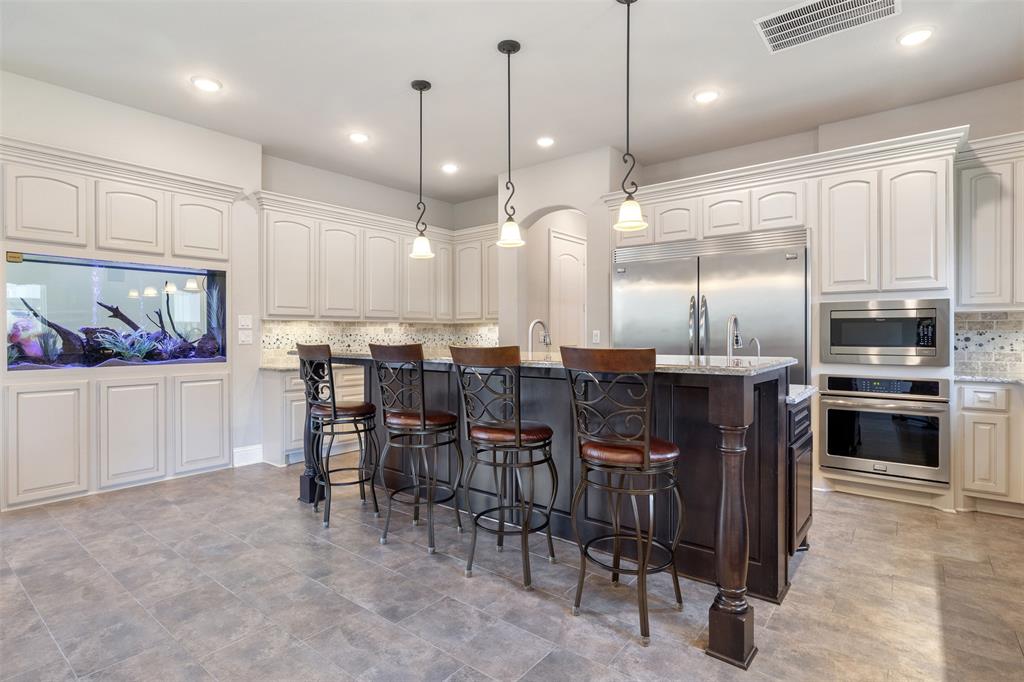 11115 Elm Creek Falls Court, Cypress, Texas image 9
