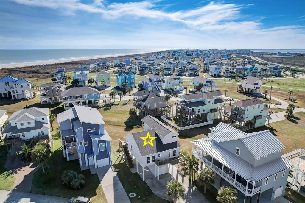 4114 Defender Lane, Galveston, Texas image 2