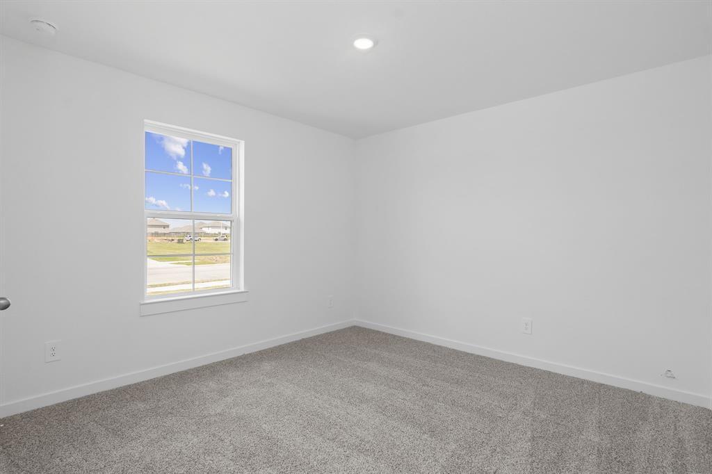 305 Robin Street, Angleton, Texas image 14