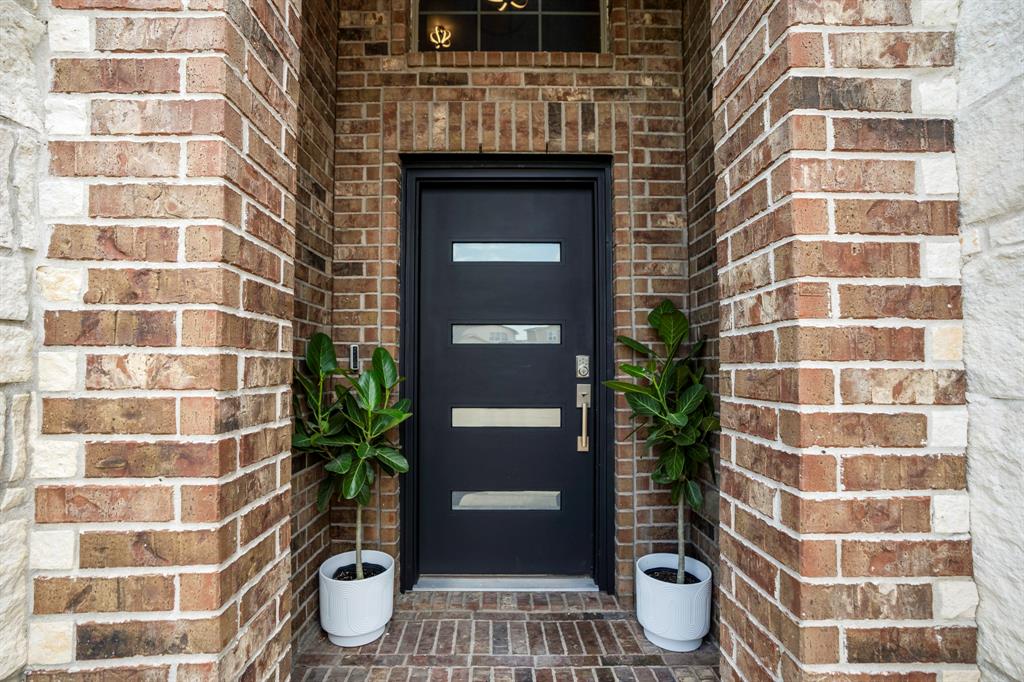 22606 Wixford Lane, Tomball, Texas image 3