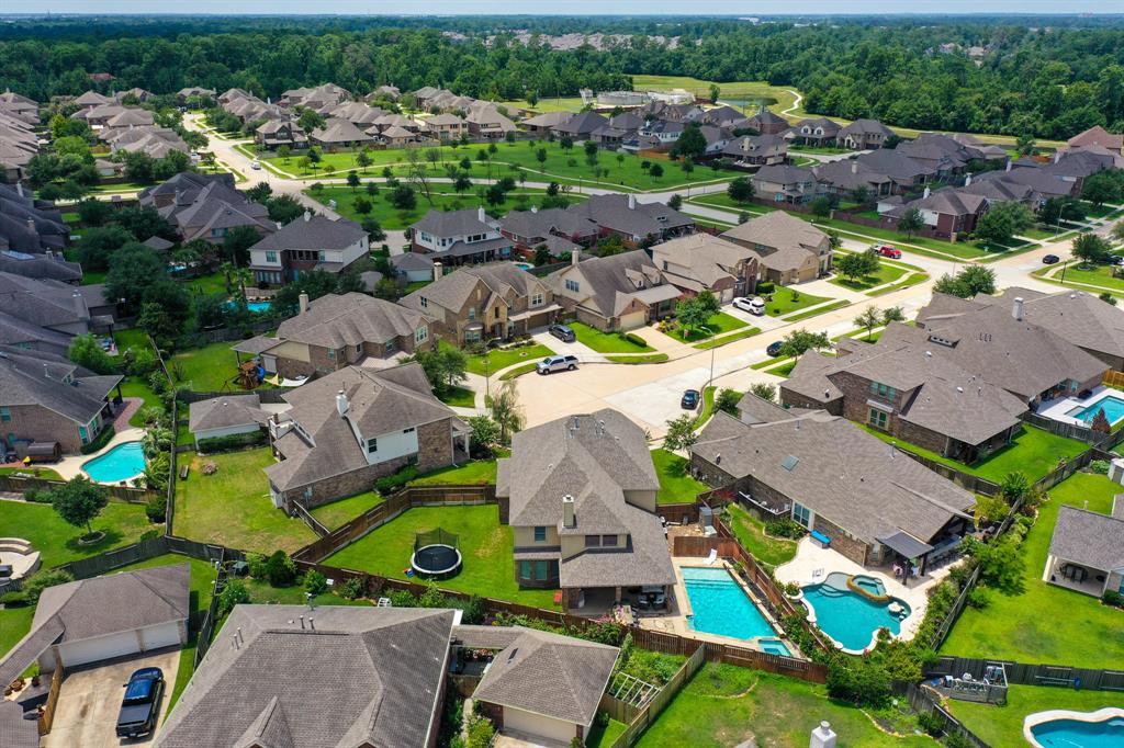 22606 Wixford Lane, Tomball, Texas image 48