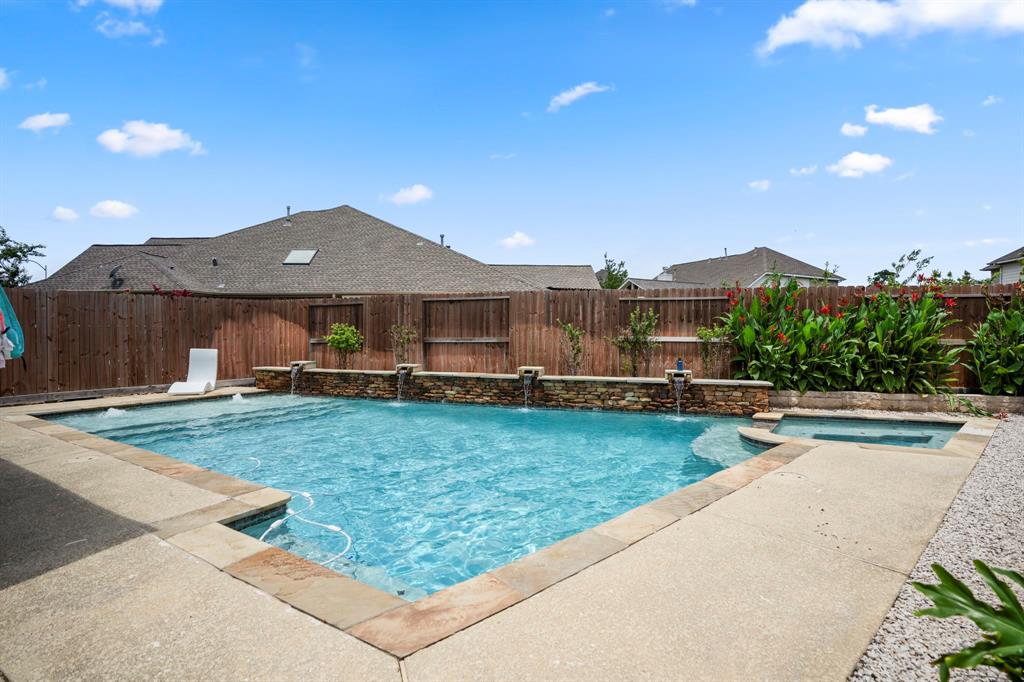 22606 Wixford Lane, Tomball, Texas image 41