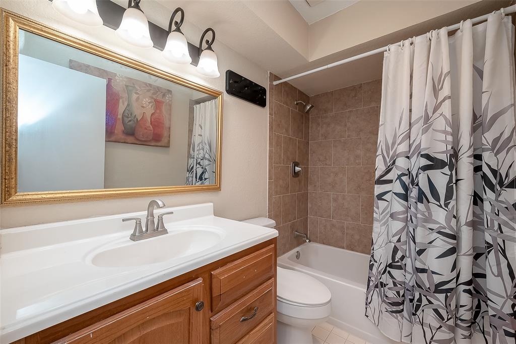 20313 Sunny Shores Drive #A, Humble, Texas image 32