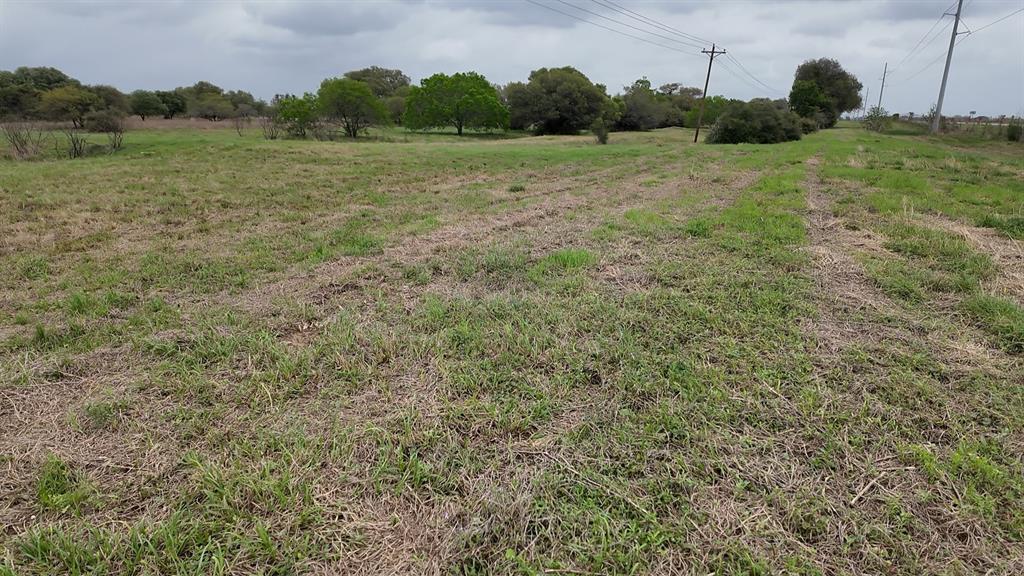 000 Pintail Lane, Columbus, Texas image 7