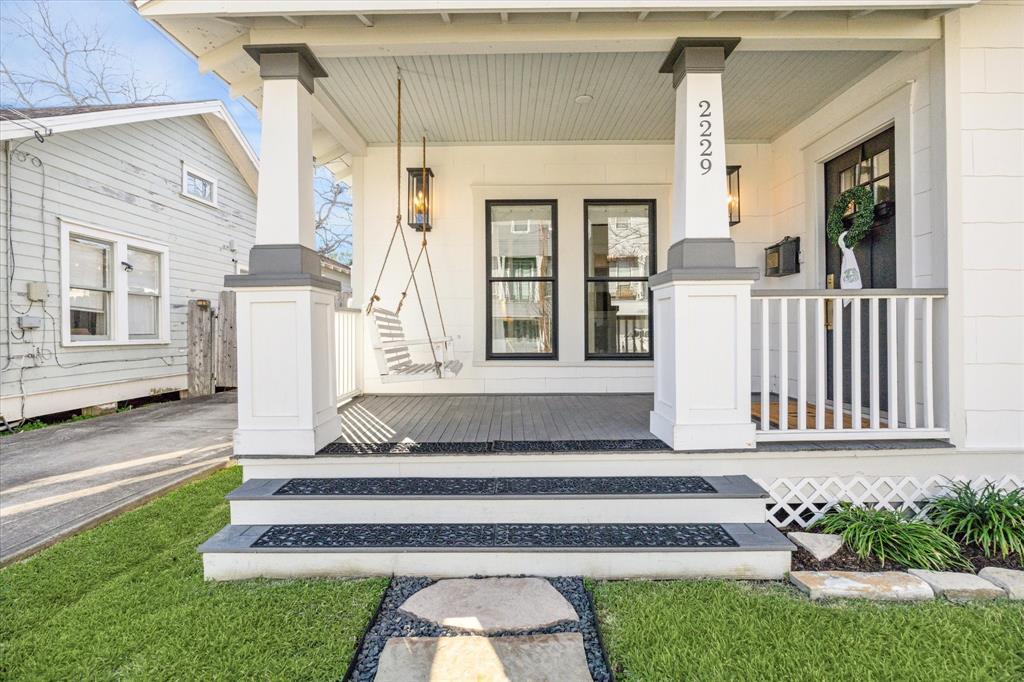 2229 Singleton Street, Houston, Texas image 3