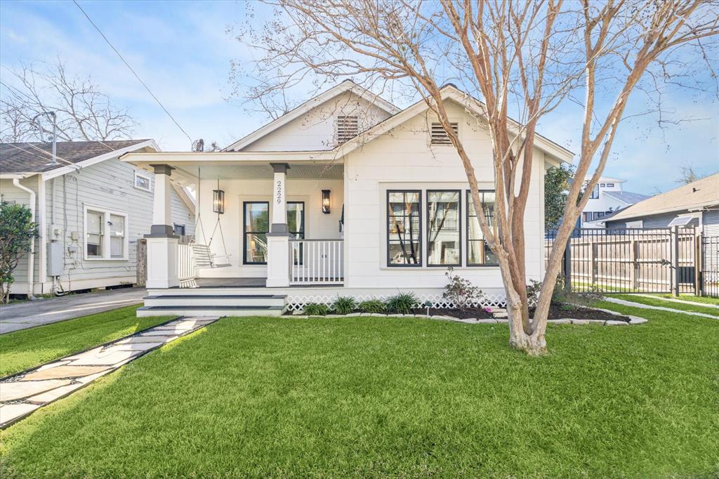 2229 Singleton Street, Houston, Texas image 1