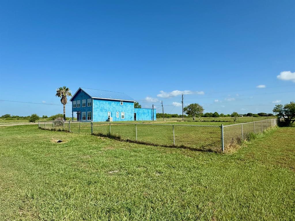 160 Catfish Drive, Palacios, Texas image 4