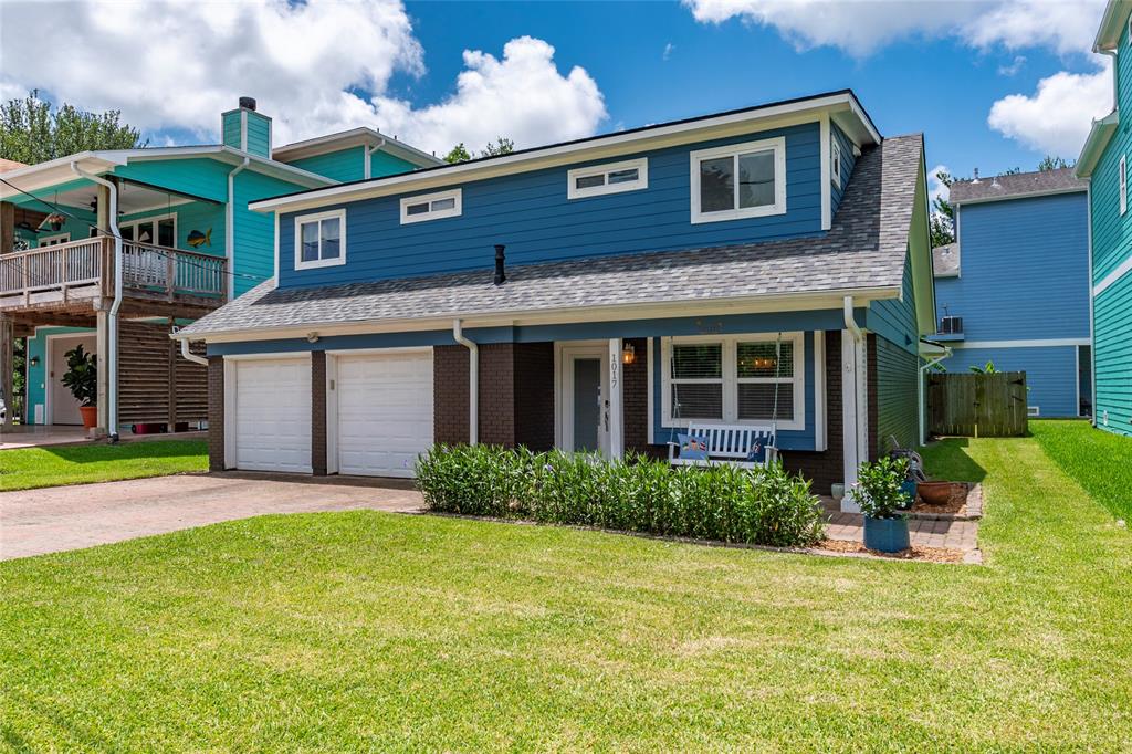 1017 Forest Road