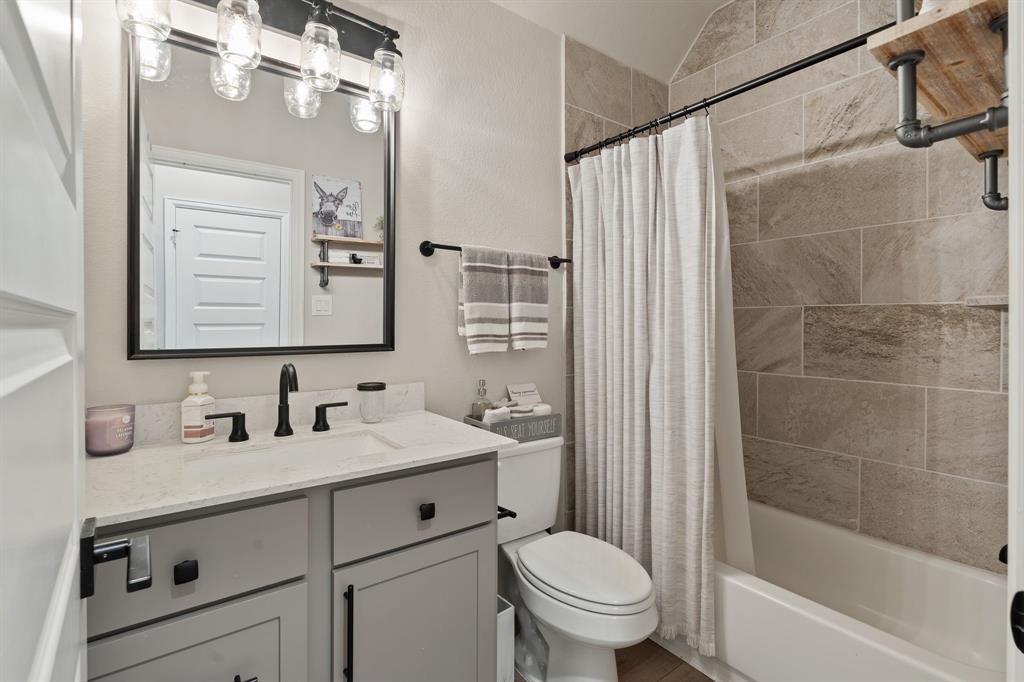 400 Rise Lane, Montgomery, Texas image 13