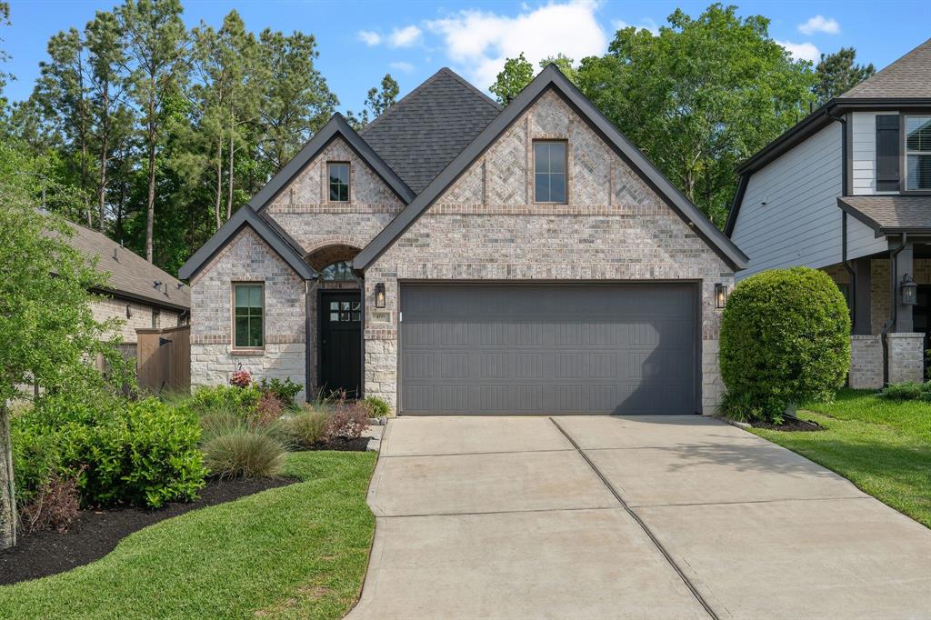 400 Rise Lane, Montgomery, Texas image 1