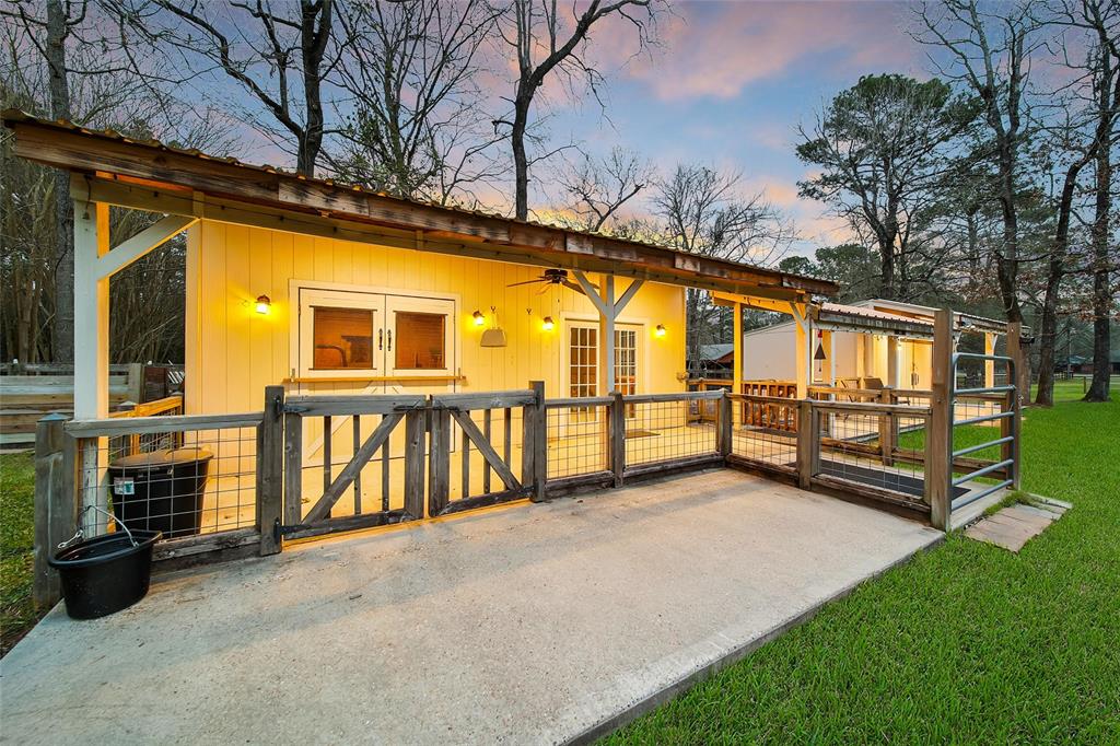 40311 De Sota Road, Magnolia, Texas image 42