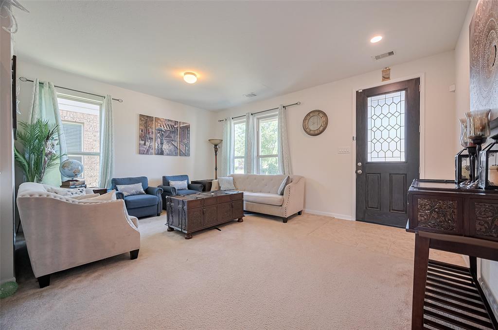 22403 Helen Springs Ln