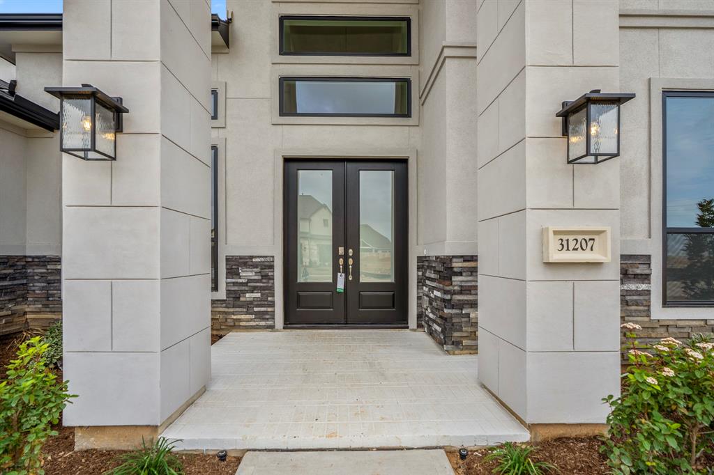 property-search 3 31207 Summer Sun Place