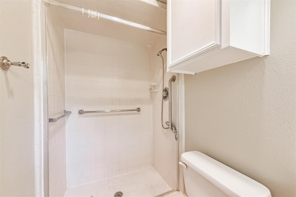 29090 W Lake Drive, Hempstead, Texas image 32