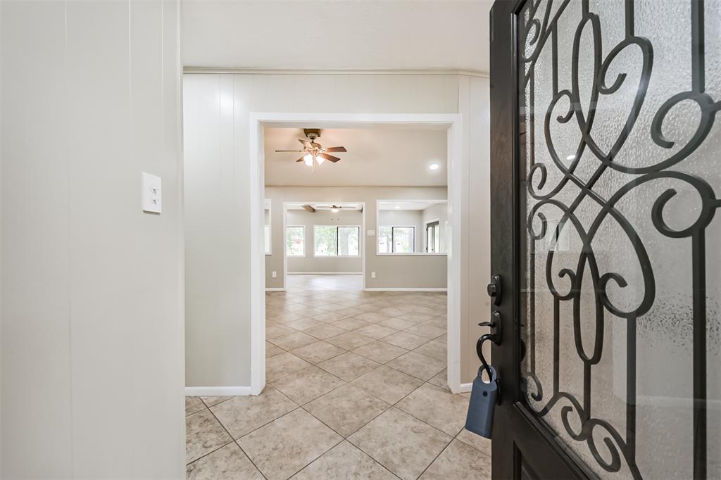 29090 W Lake Drive, Hempstead, Texas image 4
