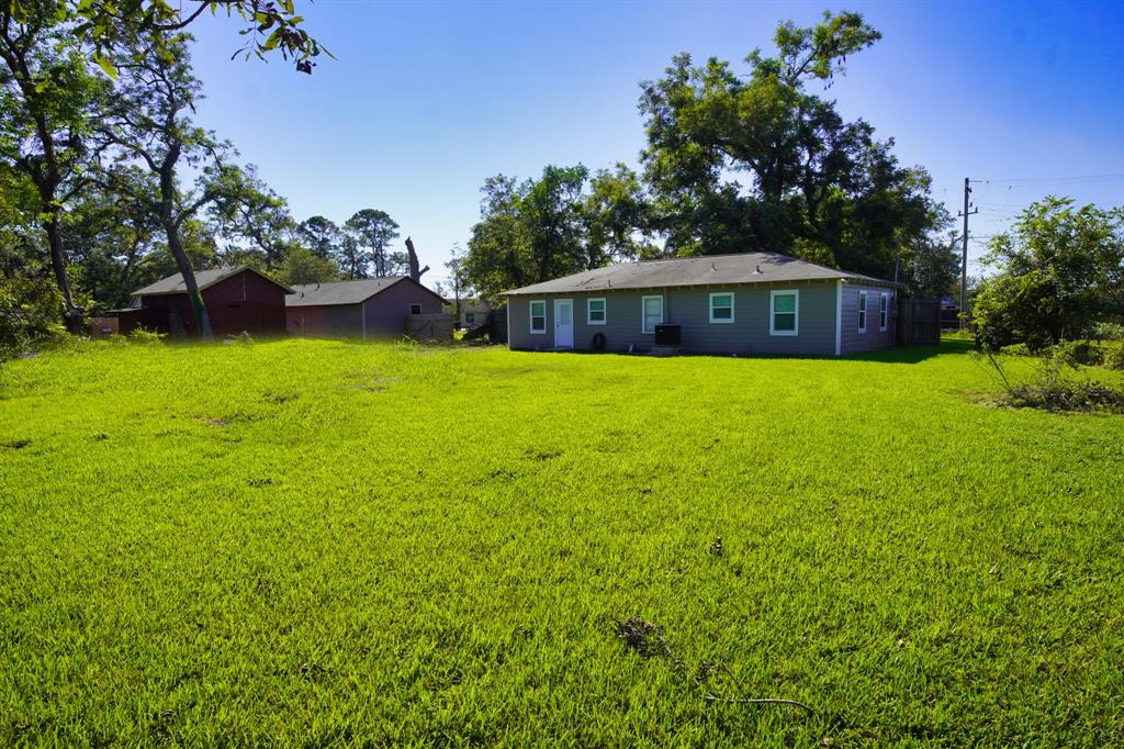 1116 Lake Street, Clute, Texas image 27