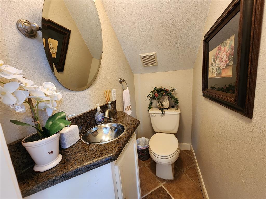 231 Key Largo Loop, Point Blank, Texas image 27