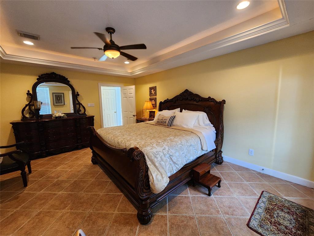 231 Key Largo Loop, Point Blank, Texas image 19