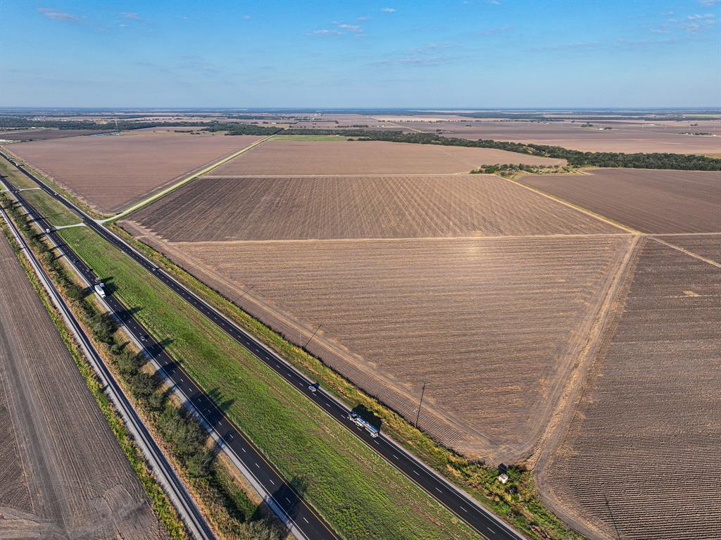 US 59 Us-59 Highway, Louise, Texas image 9