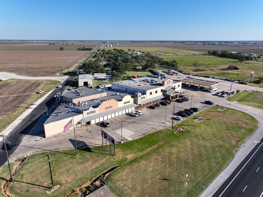 US 59 Us-59 Highway, Louise, Texas image 14