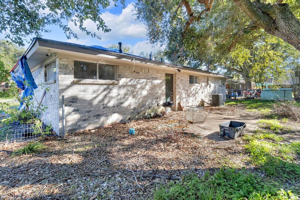 1611 Drexel Drive, Katy, Texas image 35