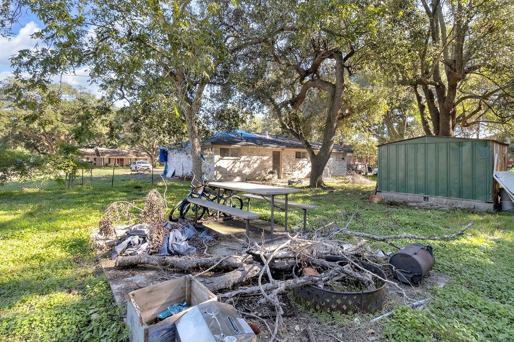 1611 Drexel Drive, Katy, Texas image 32
