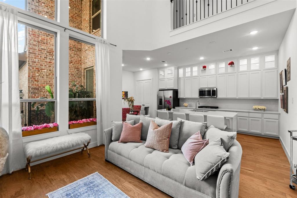18247 Lakepoint Ridge Lane