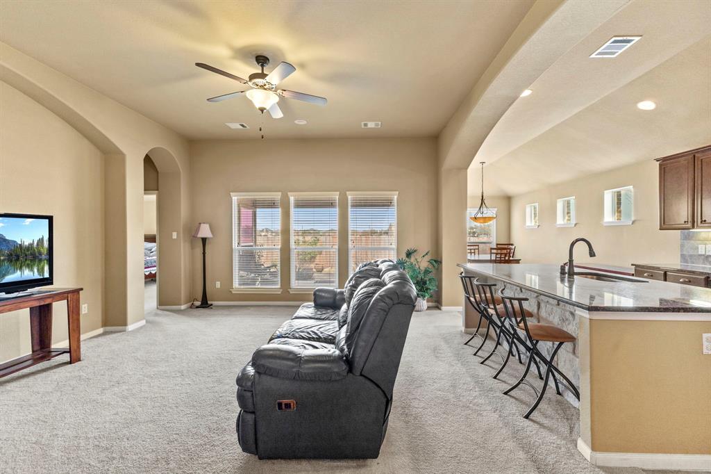 1006 Blackman Court, Hutto, Texas image 2