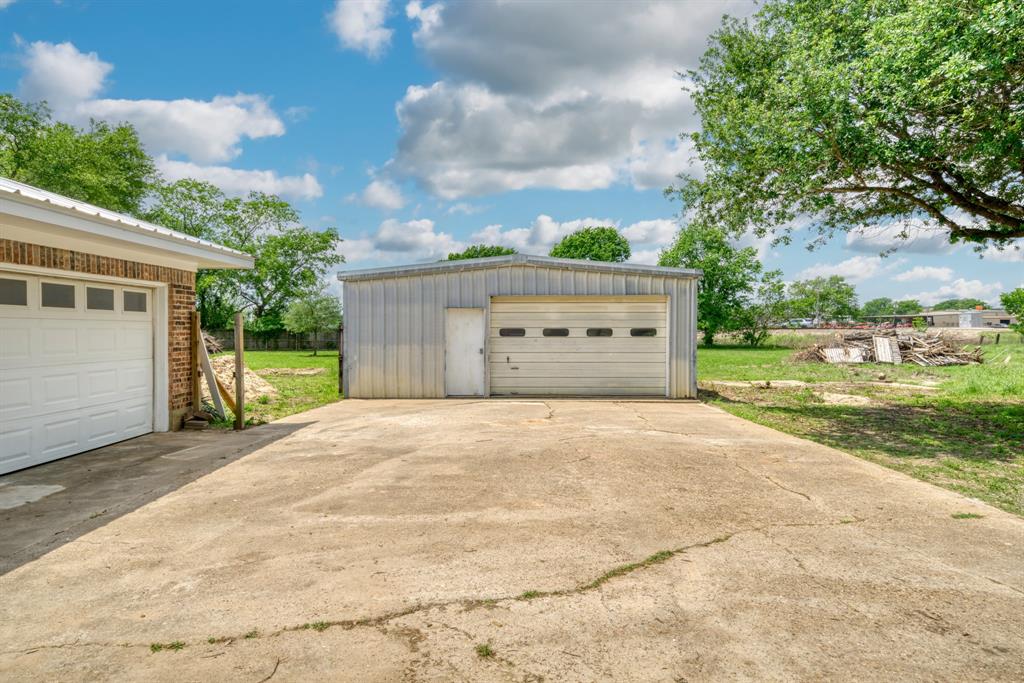 140 Crete Street, Normangee, Texas image 25