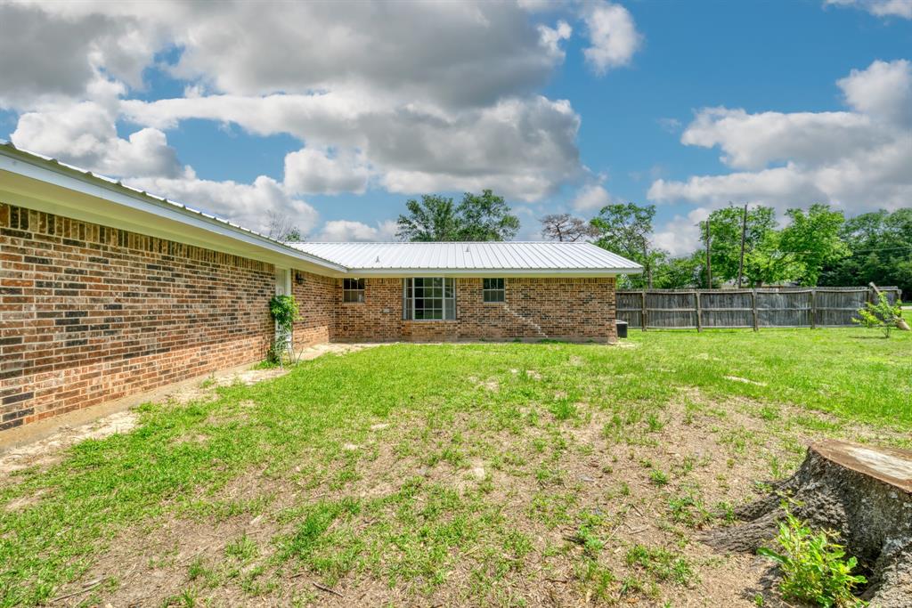 140 Crete Street, Normangee, Texas image 29