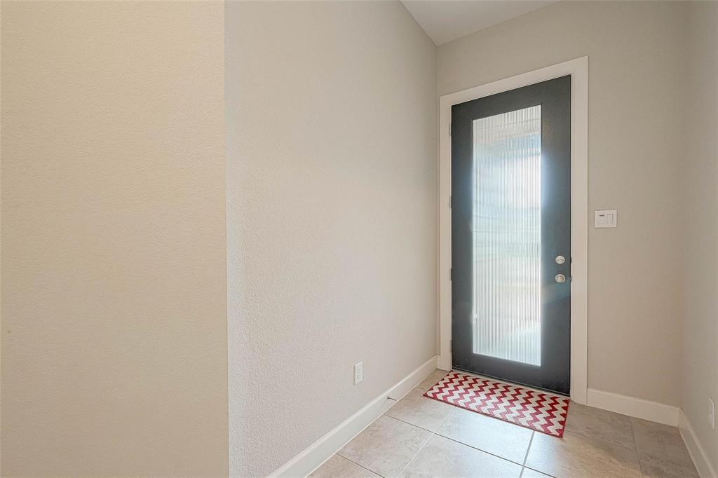 8107 Silverspot Lane