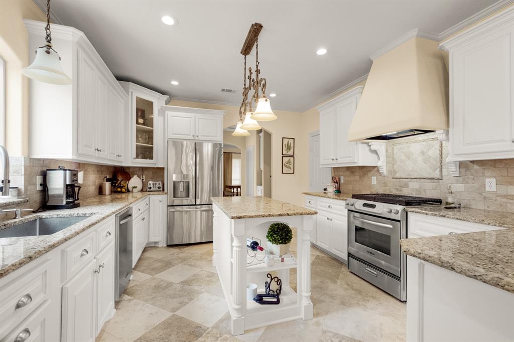 316 W Empress Lane, League City, Texas image 16