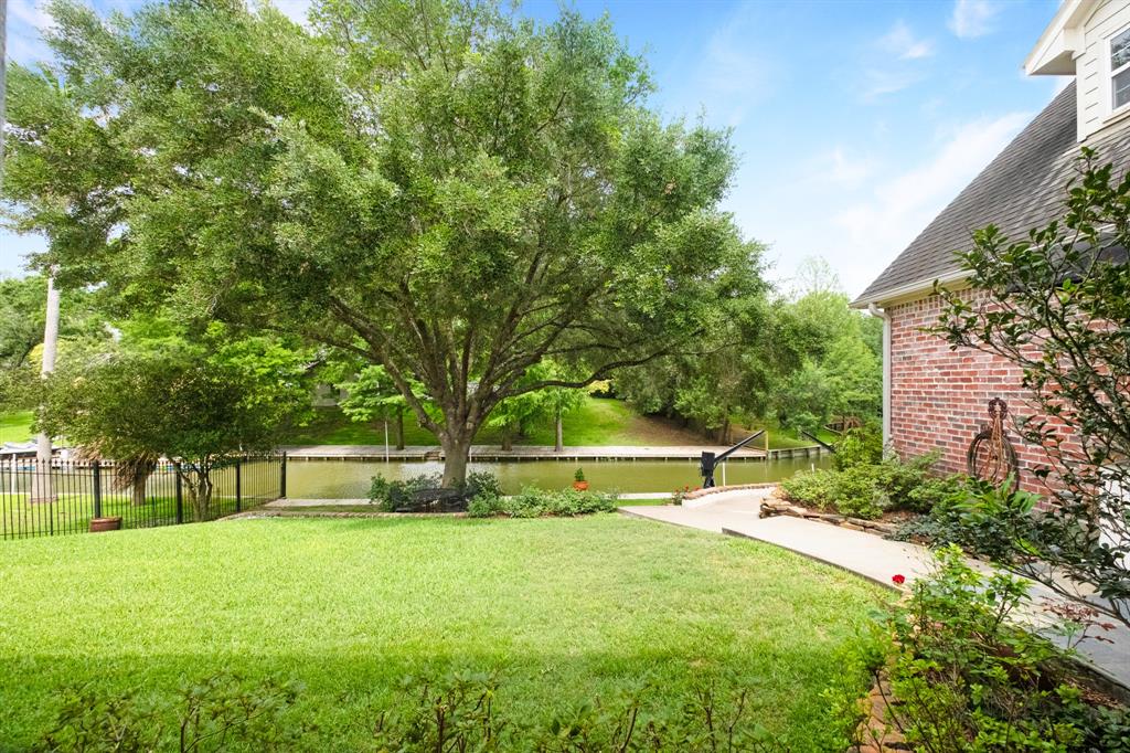 316 W Empress Lane, League City, Texas image 38