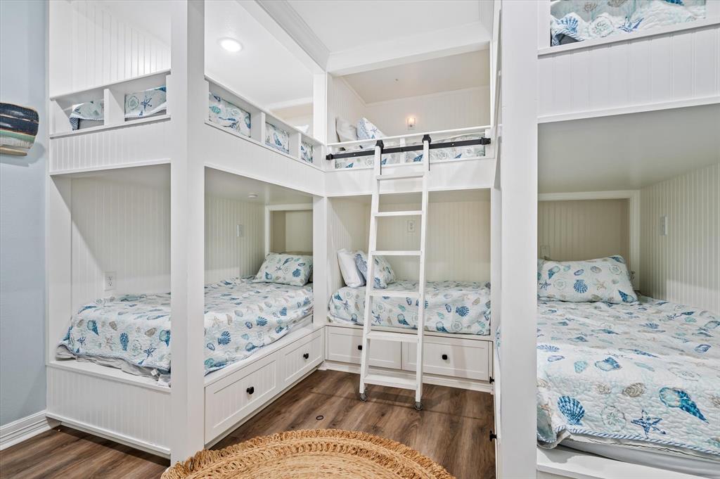 1981 Ave I, Crystal Beach, Texas image 27