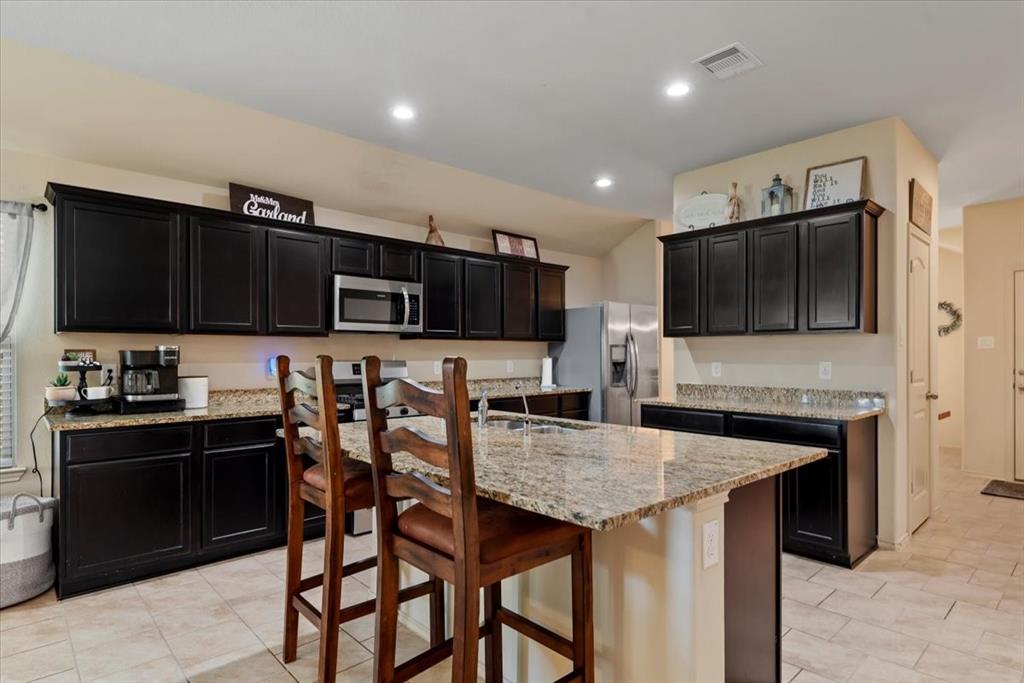 23707 Water Hickory Drive, Tomball, Texas image 8