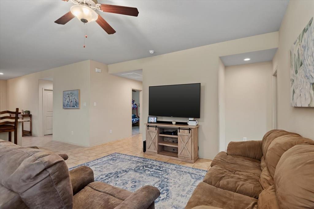 23707 Water Hickory Drive, Tomball, Texas image 12