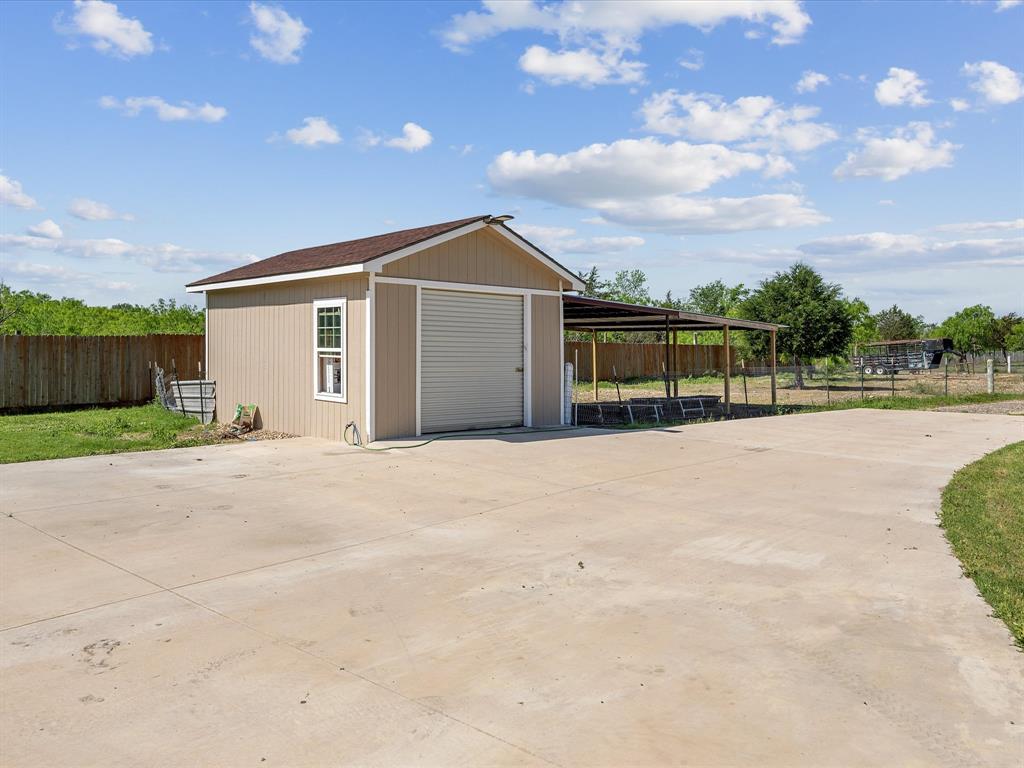 886 Zilss Road, La Grange, Texas image 39