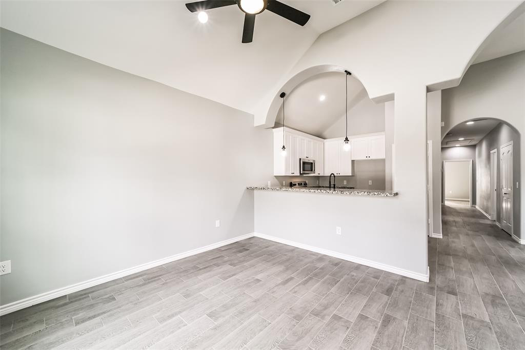 462 Westchase