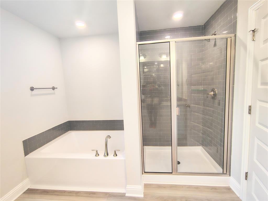 601 Greystone Lane, Angleton, Texas image 16