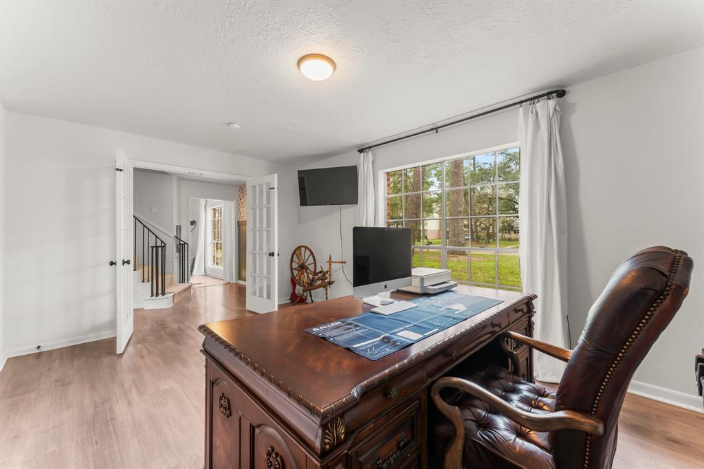 6415 Darby Way, Spring, Texas image 3
