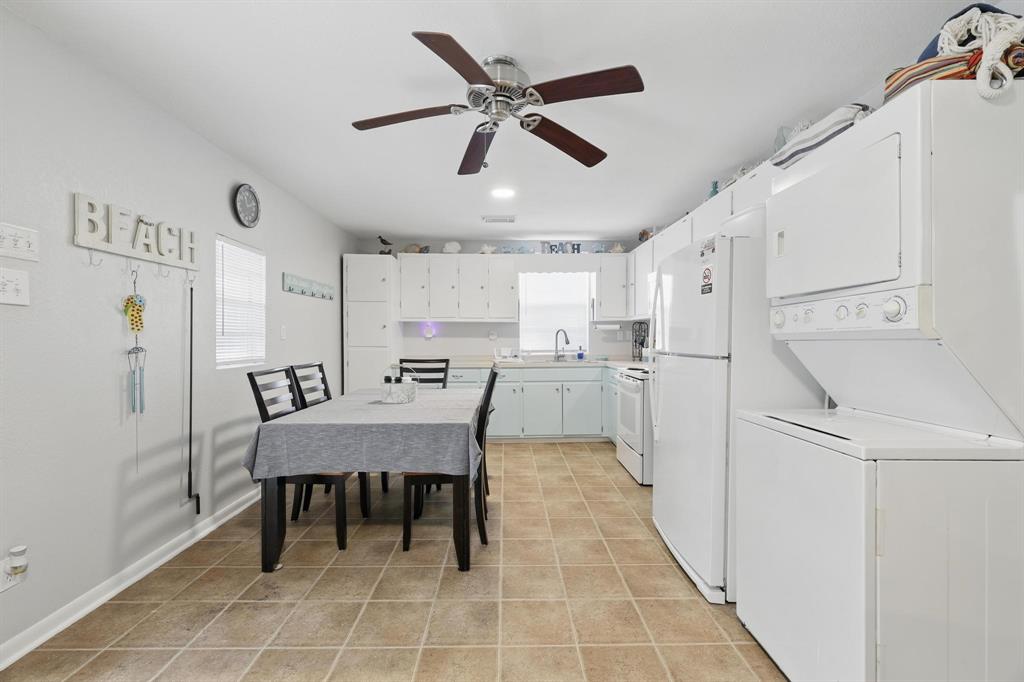 1160 N Redfish Street, Port Bolivar, Texas image 10