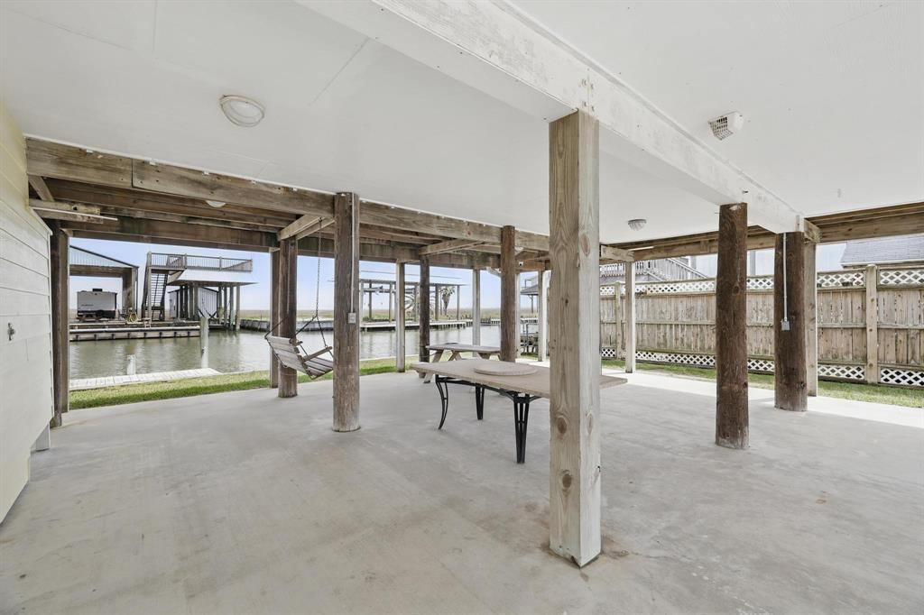 1160 N Redfish Street, Port Bolivar, Texas image 21
