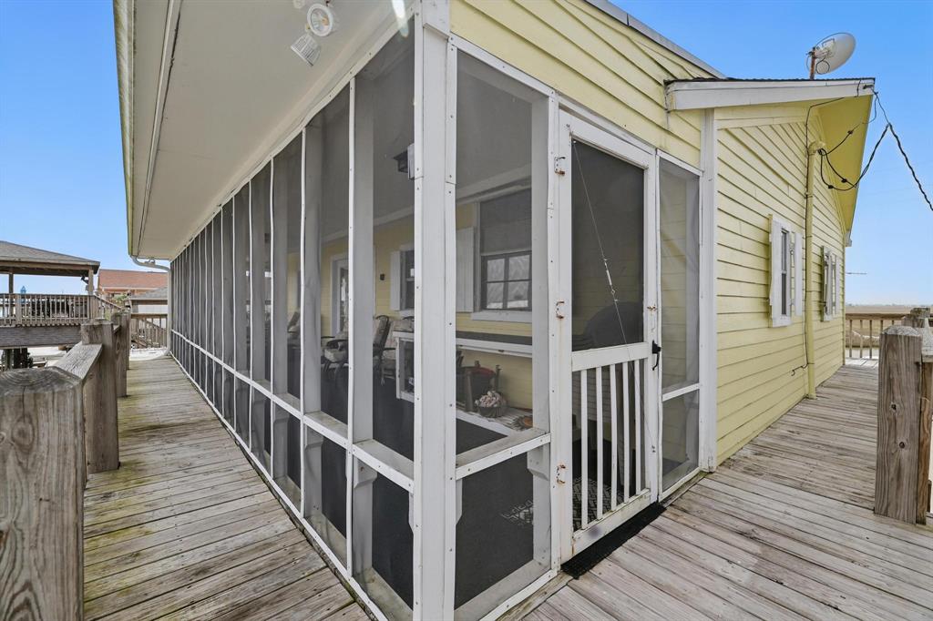 1160 N Redfish Street, Port Bolivar, Texas image 4