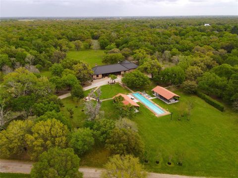558 County Road 875 West Columbia TX 77486