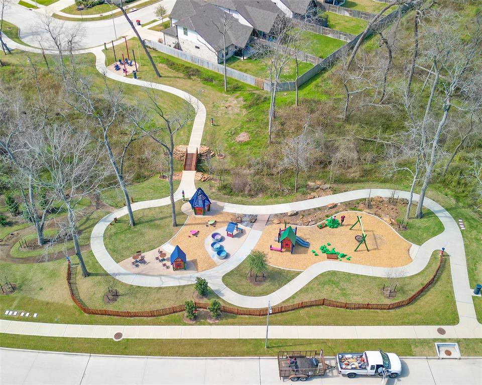 1726 Waters Branch Drive, Missouri City, Texas image 27