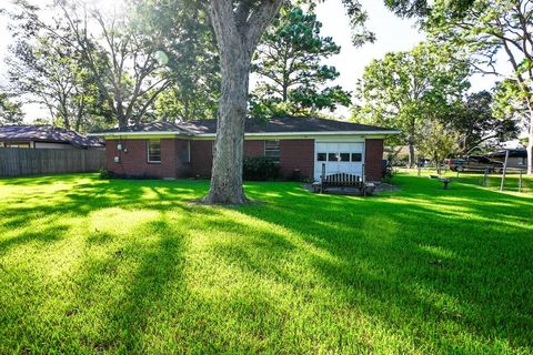 A home in League City