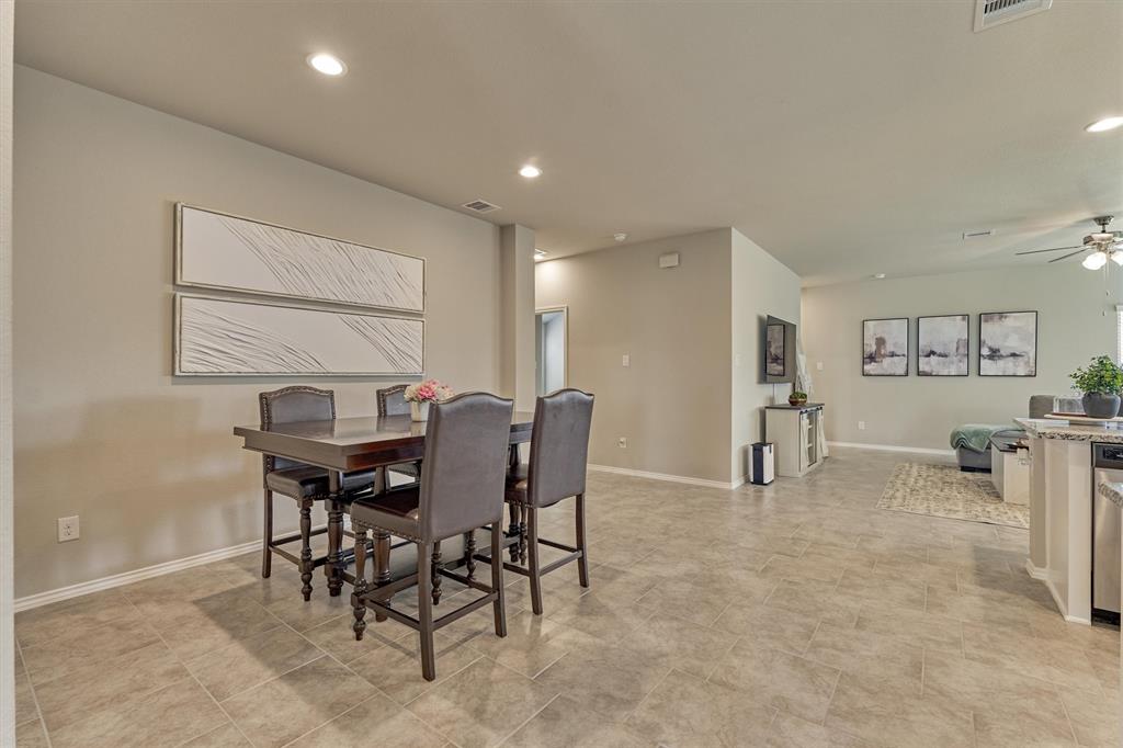 13919 Leigh Lake Lane, Conroe, Texas image 7