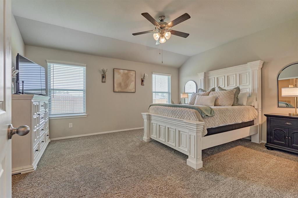 13919 Leigh Lake Lane, Conroe, Texas image 15