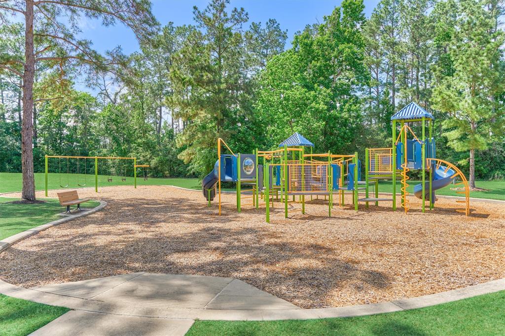 13919 Leigh Lake Lane, Conroe, Texas image 32