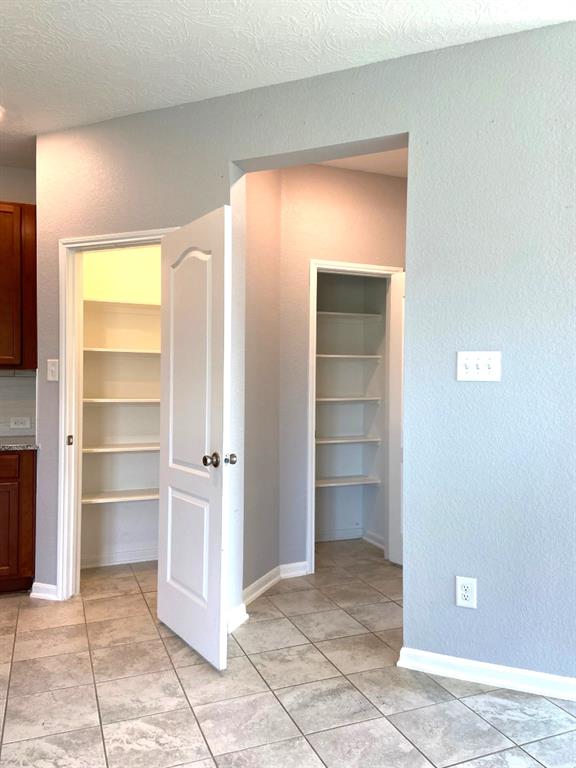 3812 Cimarron Gap Lane, Magnolia, Texas image 3